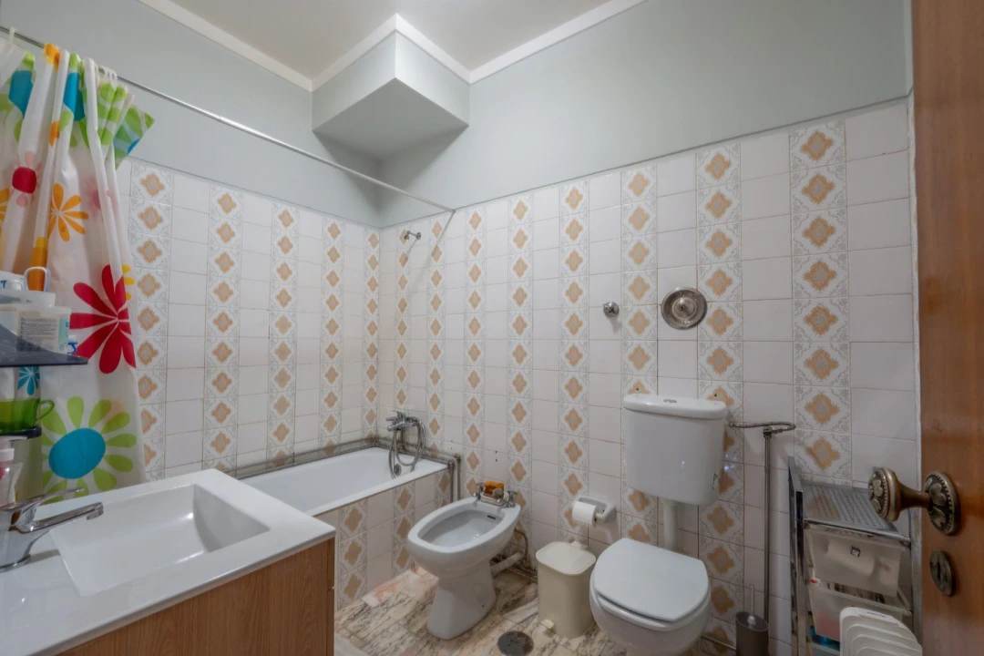 Apartamento T4 para Venda em Santa Marinha e São Pedro da Afurada Foto 7