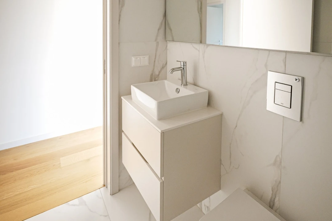 Apartamento T4 para Venda em Santa Marinha e São Pedro da Afurada Foto 7