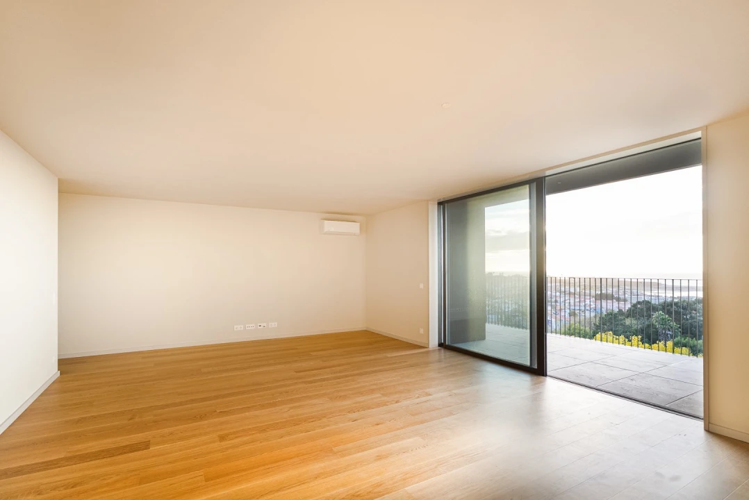 Apartamento T4 para Venda em Santa Marinha e São Pedro da Afurada Foto 6