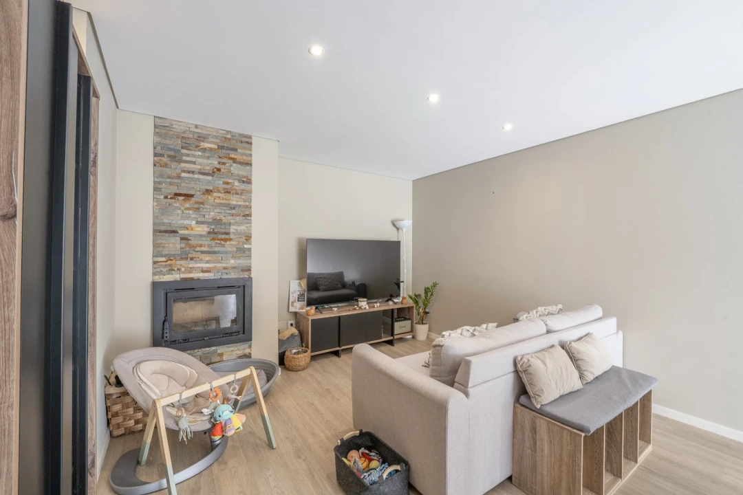 Apartamento T3 para Venda em Rio Tinto Foto 17