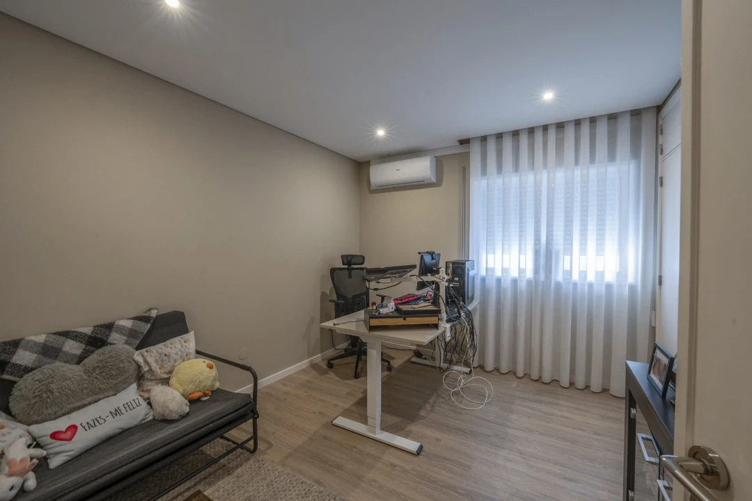 Apartamento T3 para Venda em Rio Tinto Foto 13