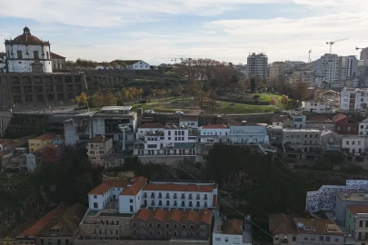 Moradia T2 para Venda em Santa Marinha e São Pedro da Afurada