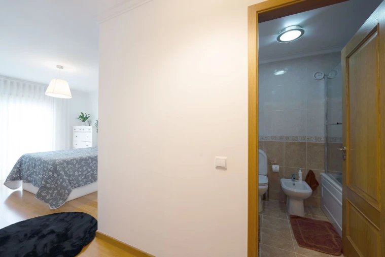 Apartamento T3 para Venda em Mafamude e Vilar do Paraíso Foto 13