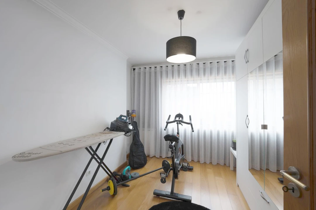 Apartamento T3 para Venda em Mafamude e Vilar do Paraíso Foto 7