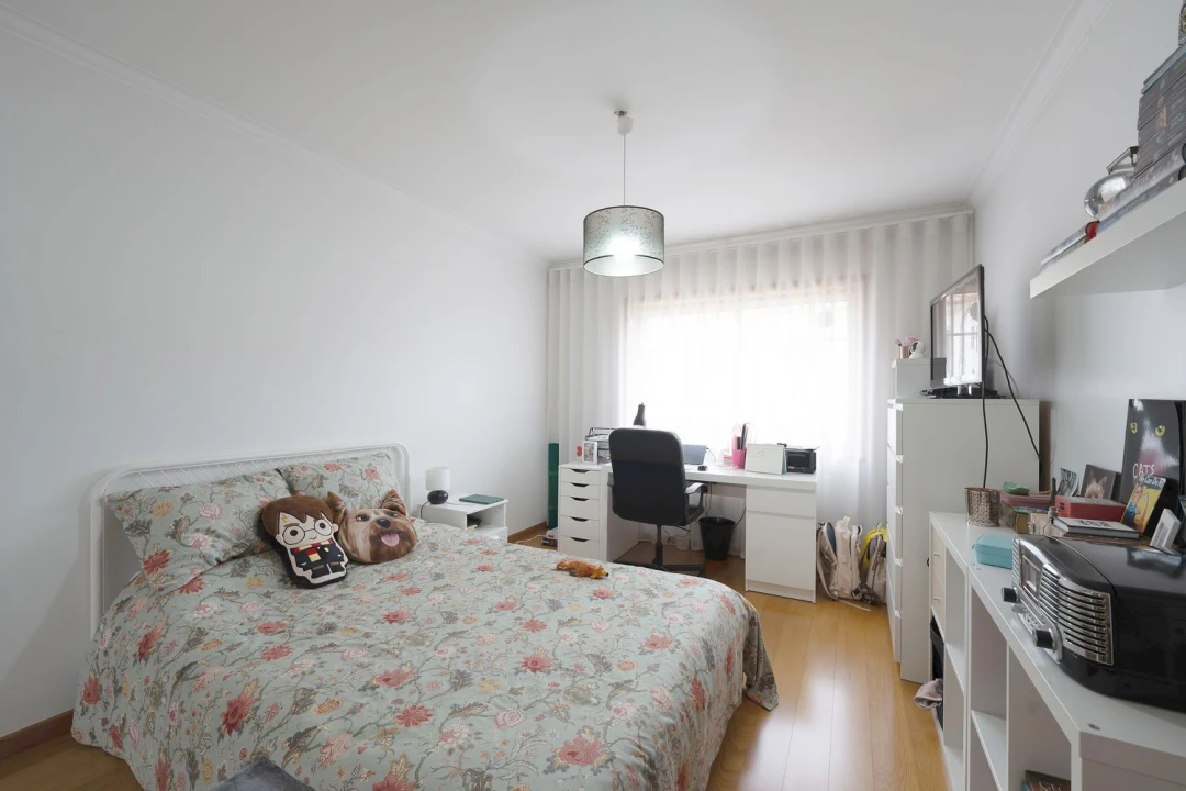 Apartamento T3 para Venda em Mafamude e Vilar do Paraíso Foto 11