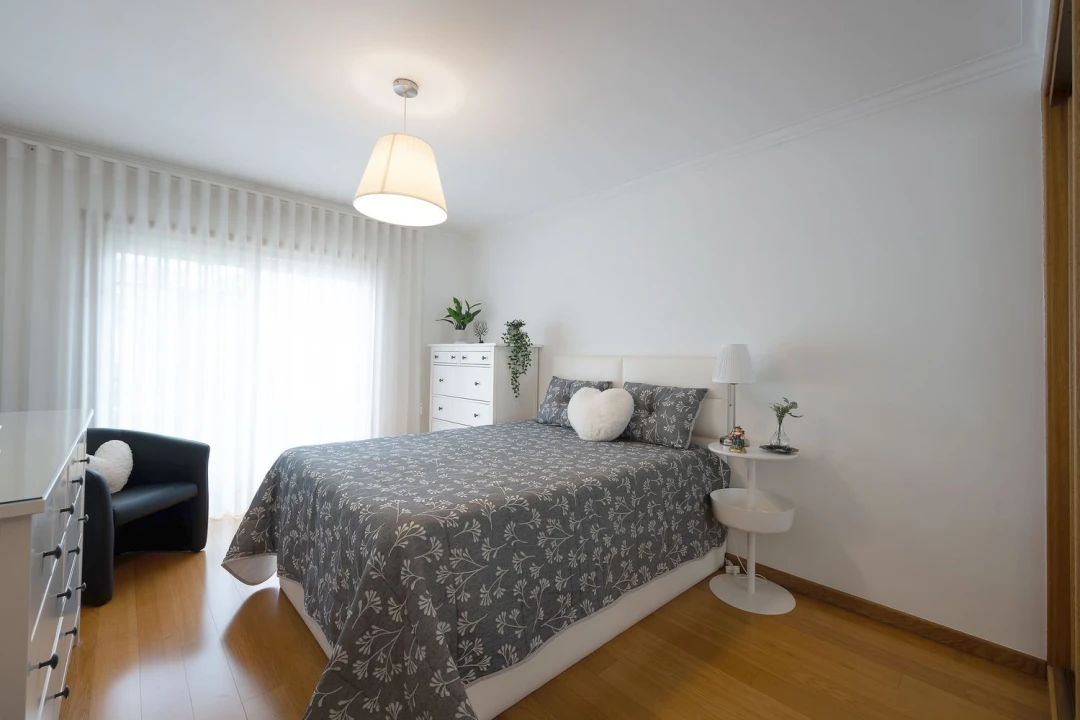 Apartamento T3 para Venda em Mafamude e Vilar do Paraíso Foto 15