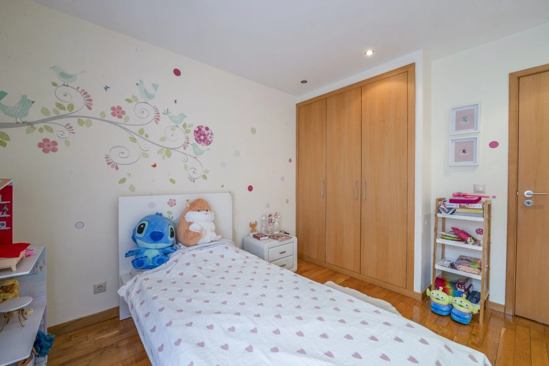 Apartamento T4 para Venda em Mafamude e Vilar do Paraíso Foto 13