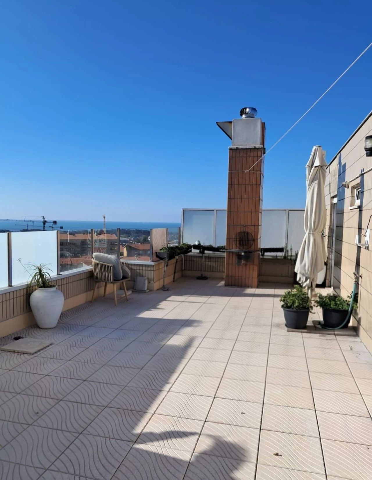Apartamento T4 para Venda em Mafamude e Vilar do Paraíso Foto 1
