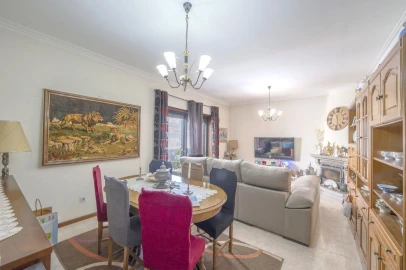 Apartamento T2 para Venda em Pedroso e Seixezelo