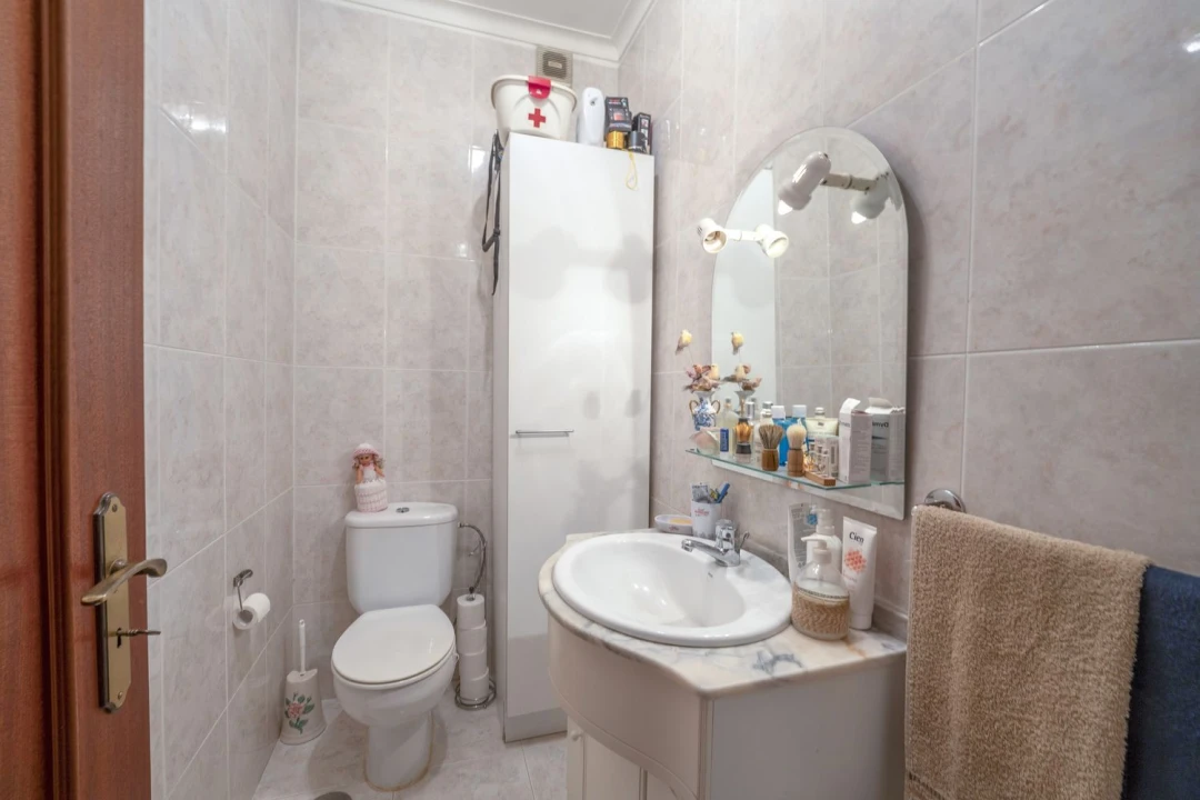 Apartamento T2 para Venda em Pedroso e Seixezelo Foto 5