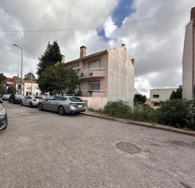 Terreno para Venda em Mafamude e Vilar do Paraíso
