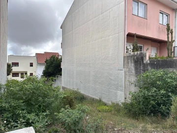 Terreno para Venda em Mafamude e Vilar do Paraíso