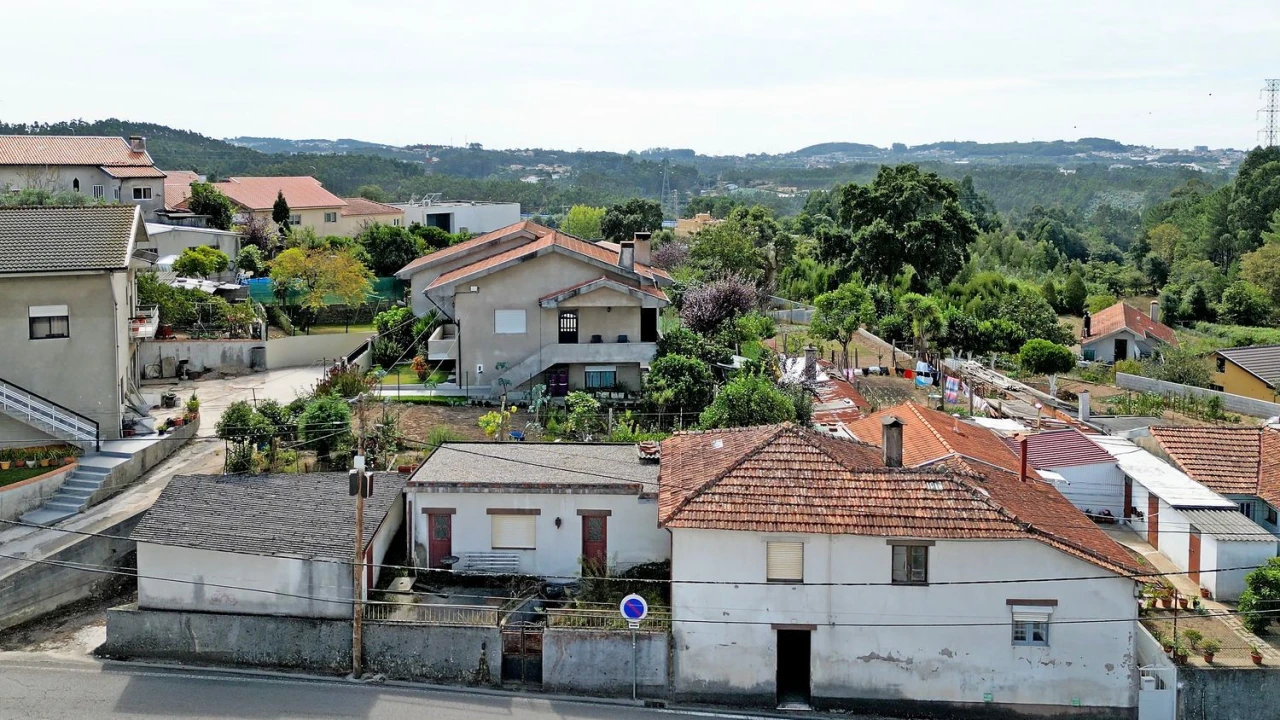 Prédio para Venda em Sandim, Olival, Lever e Crestuma Foto 3