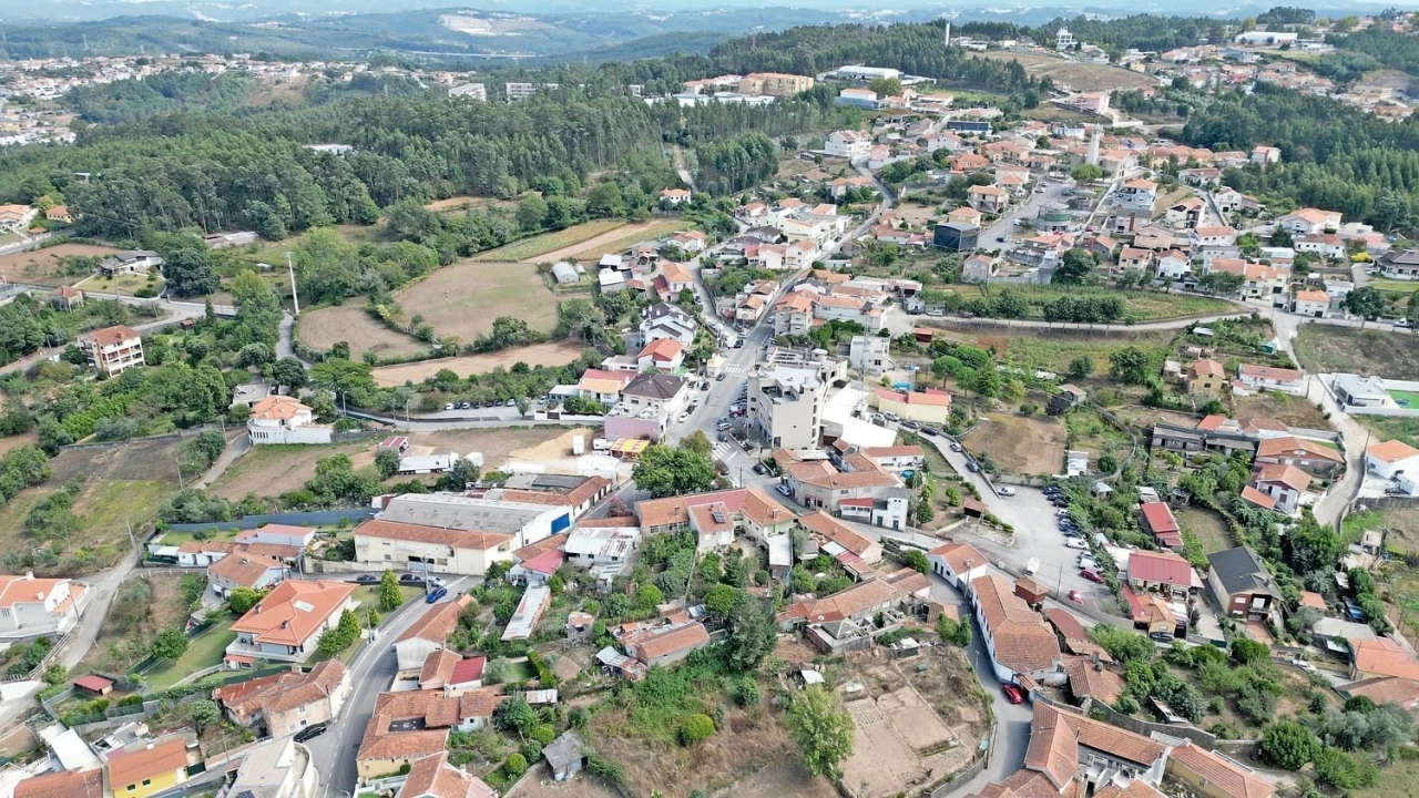 Prédio para Venda em Sandim, Olival, Lever e Crestuma Foto 17