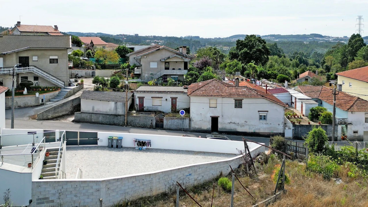 Prédio para Venda em Sandim, Olival, Lever e Crestuma Foto 2