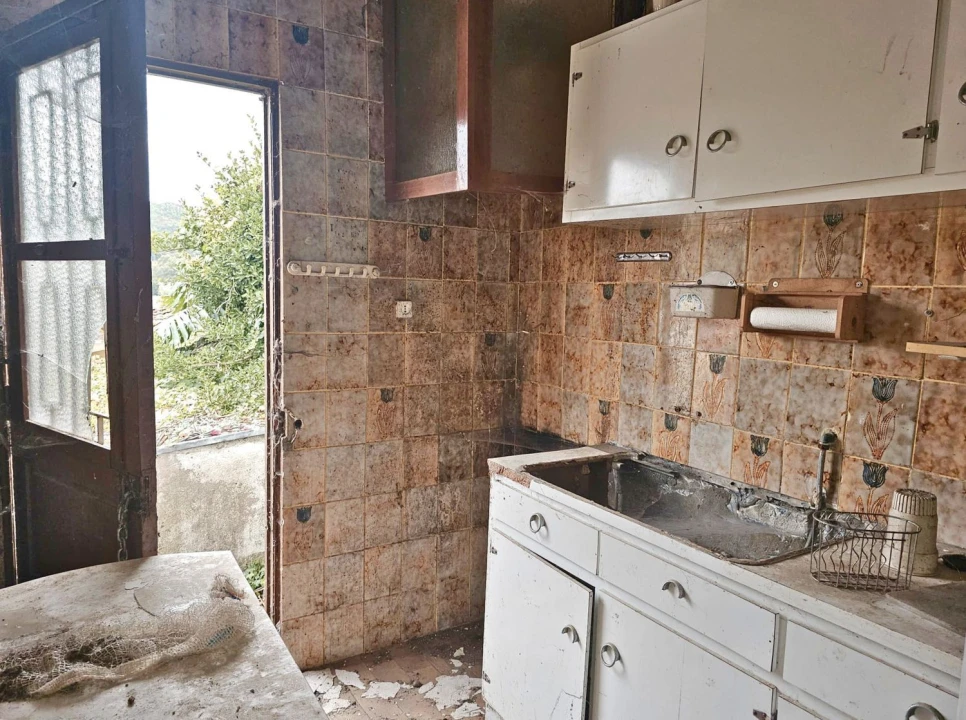 Moradia T2 para Venda em Fânzeres e São Pedro da Cova Foto 8