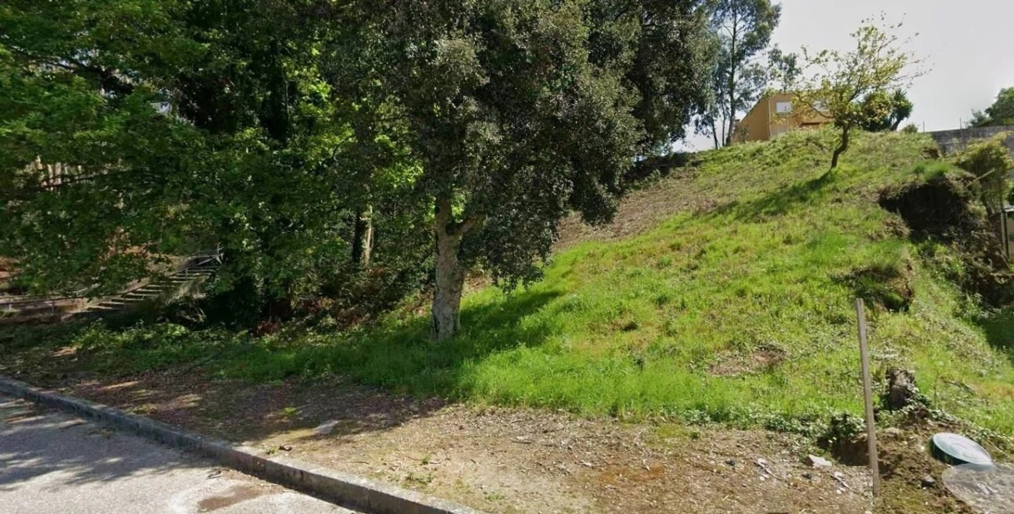 Terreno para Venda em Pedroso e Seixezelo Foto 2