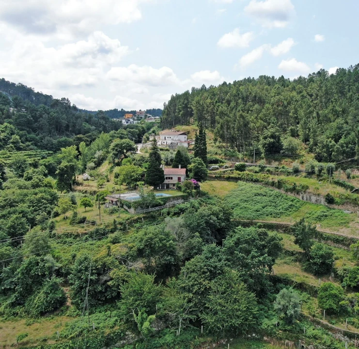 Quinta T4 para Venda em Fornos Foto 1