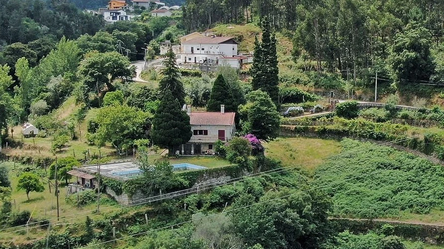 Quinta T4 para Venda em Fornos