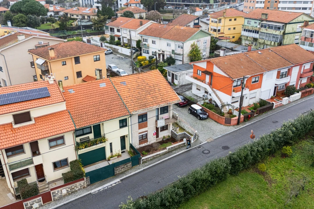 Moradia T2 para Venda em Santa Marinha e São Pedro da Afurada Foto 4