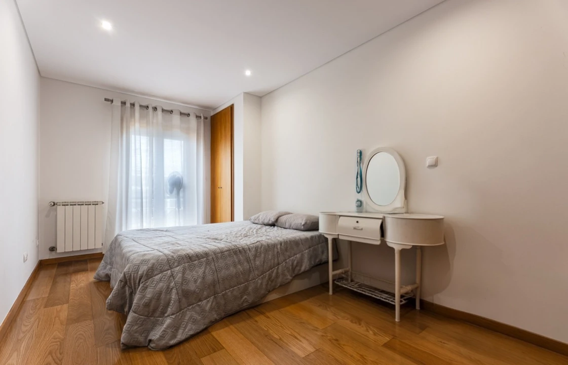 Apartamento T2 para Venda em Canidelo Foto 6