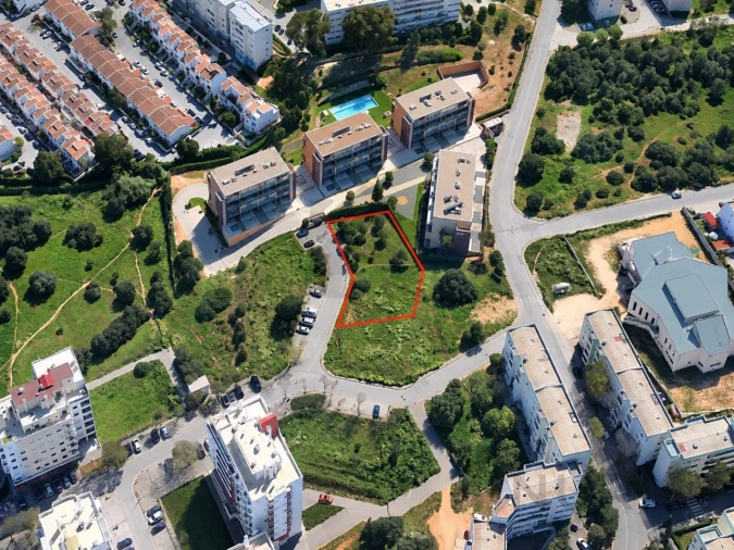 Terreno para Venda em Portimão Foto 2