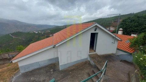Moradia T3 para Venda em São Gião