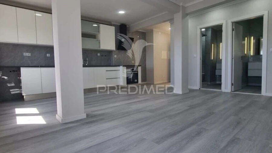 Apartamento T2 para Venda em Setubal (São Sebastião)
