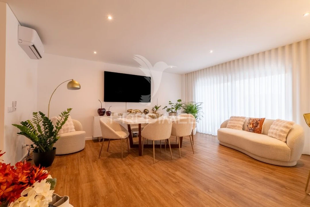 Apartamento T3 para Venda em Alvor Foto 7