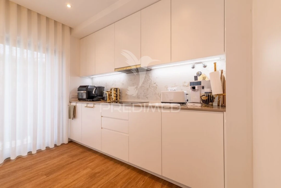 Apartamento T3 para Venda em Alvor Foto 6