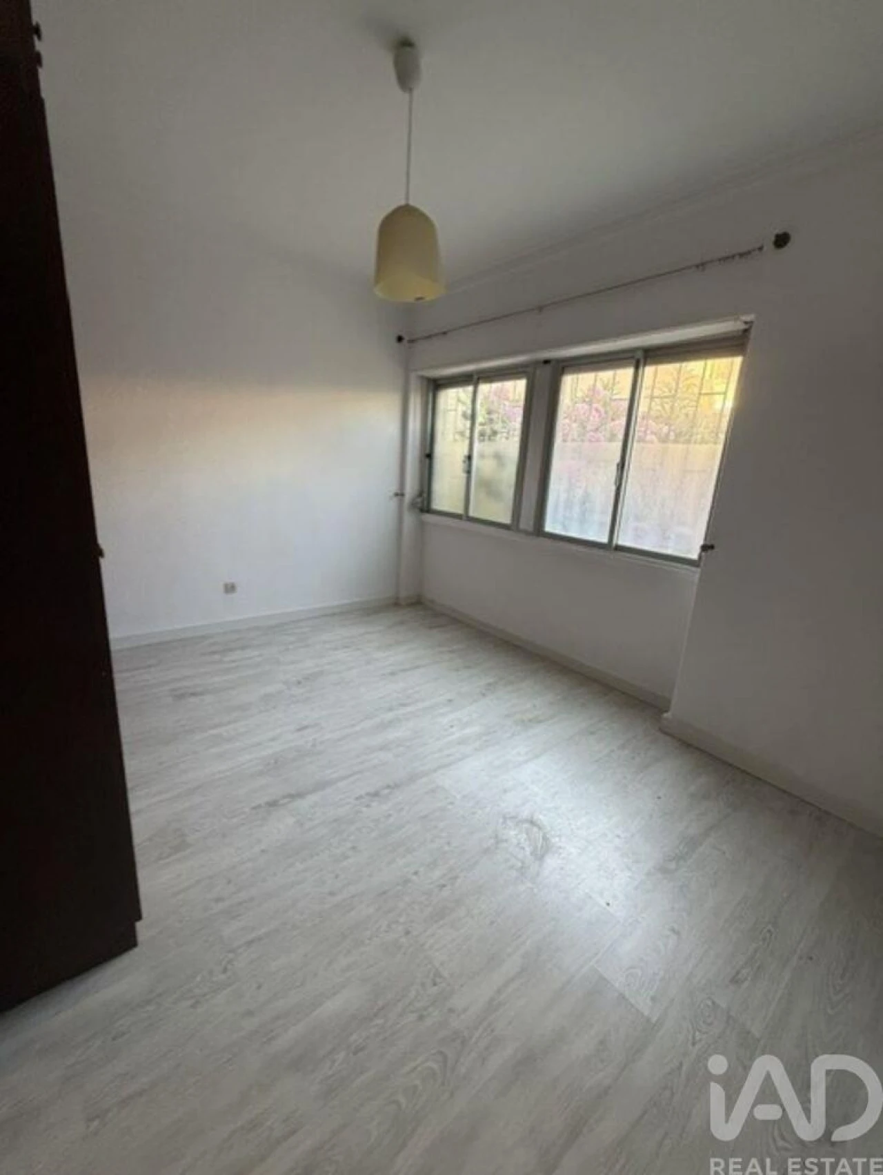Apartamento T1 para Venda em Lumiar Foto 6