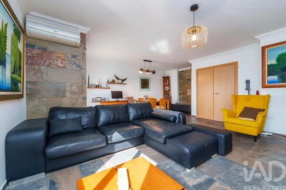 Apartamento T3 para Venda em Faro (Sé e São Pedro)