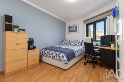 Apartamento T3 para Venda em Faro (Sé e São Pedro)