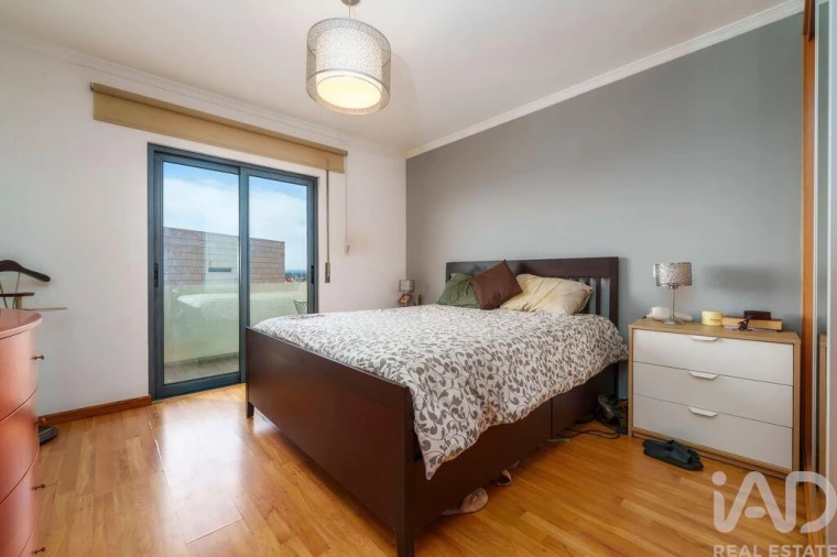 Apartamento T3 para Venda em Faro (Sé e São Pedro) Foto 17