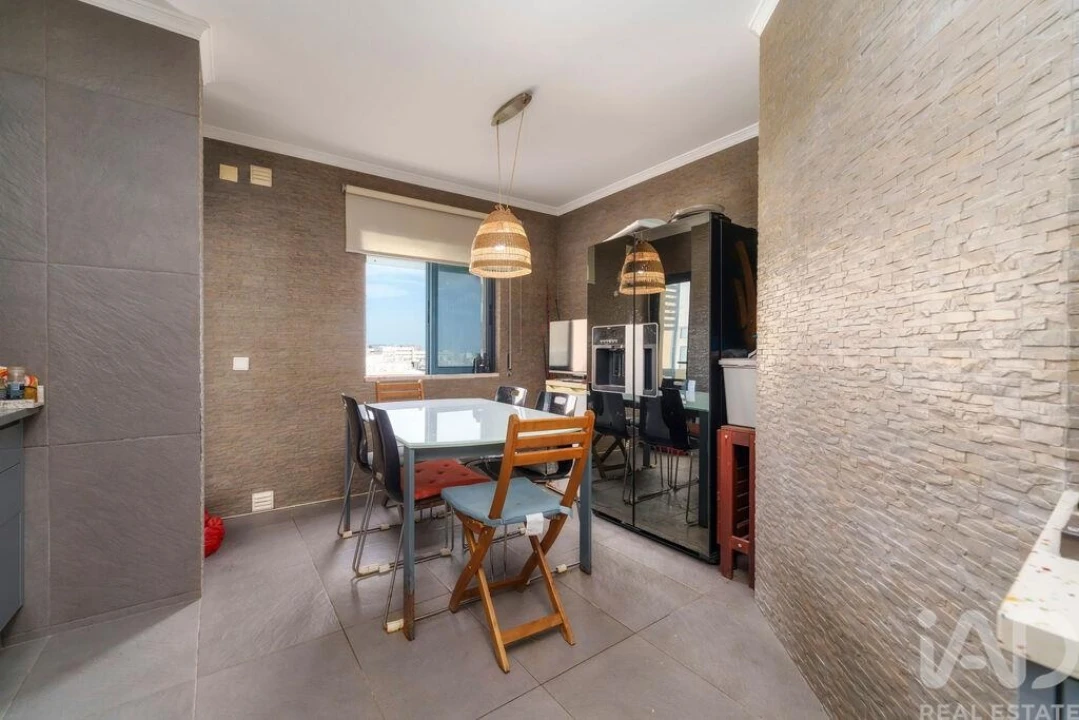 Apartamento T3 para Venda em Faro (Sé e São Pedro) Foto 12