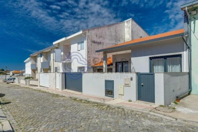 Moradia T3 para Venda em Perafita, Lavra e Santa Cruz do Bispo