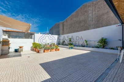 Moradia T3 para Venda em Perafita, Lavra e Santa Cruz do Bispo
