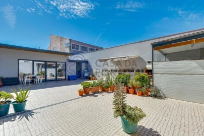 Moradia T3 para Venda em Perafita, Lavra e Santa Cruz do Bispo