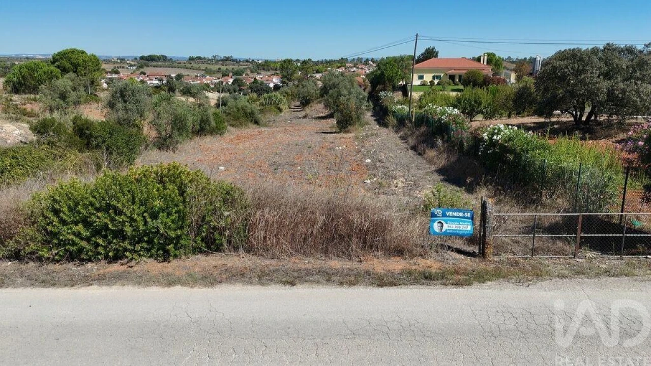 Terreno para Venda em Azambujeira e Malaqueijo Foto 1