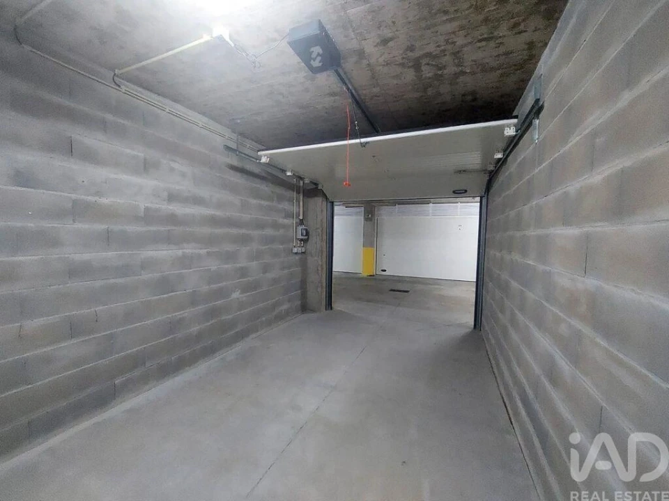 Apartamento para Venda em Cidade da Maia Foto 25