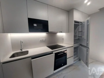 Apartamento para Venda em Cidade da Maia