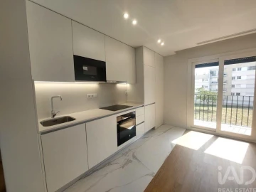 Apartamento para Venda em Cidade da Maia