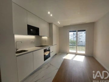 Apartamento para Venda em Cidade da Maia