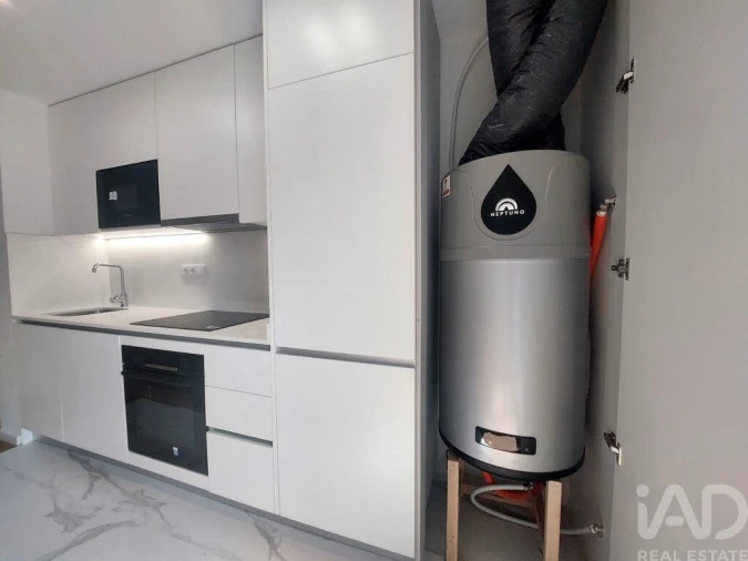 Apartamento para Venda em Cidade da Maia Foto 7