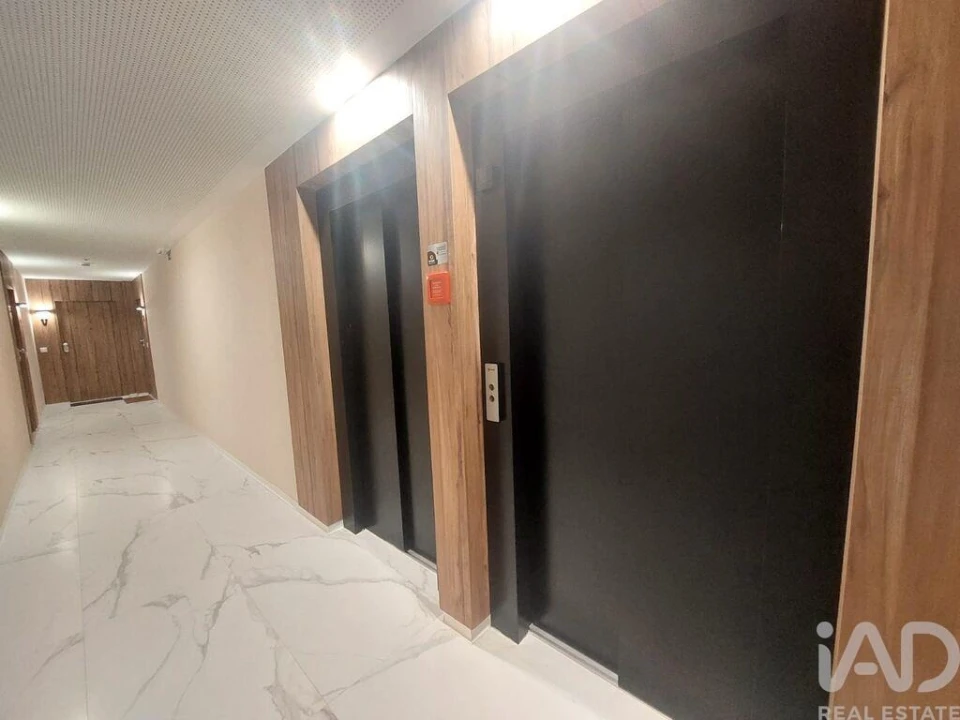 Apartamento para Venda em Cidade da Maia Foto 20
