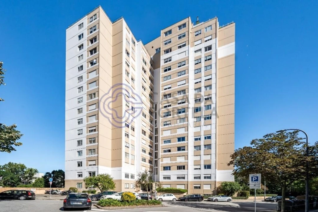 Apartamento T3 para Venda em Ramalde Foto 1