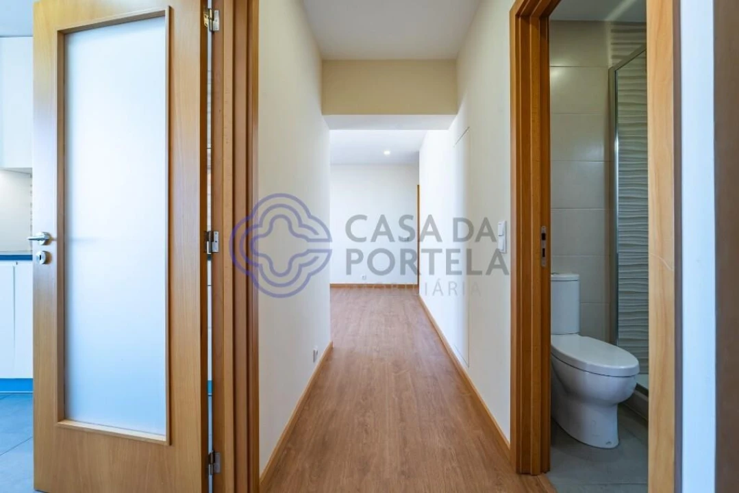 Apartamento T3 para Venda em Ramalde Foto 6