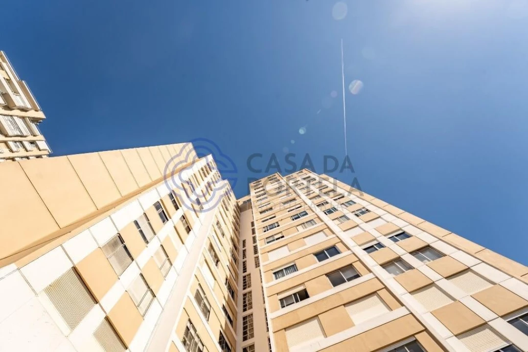 Apartamento T3 para Venda em Ramalde Foto 3