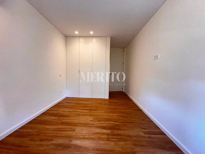 Apartamento T3 para Venda em Creixomil Foto 15