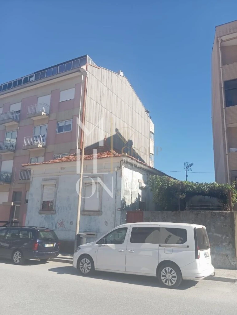 Terreno para Venda em São Mamede de Infesta e Senhora da Hora Foto 2